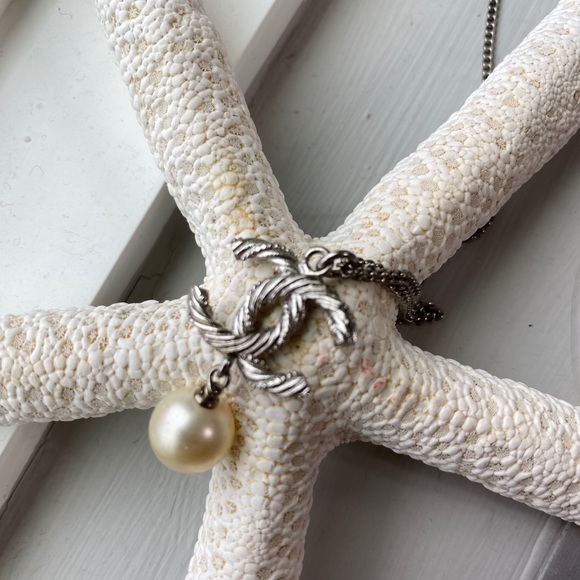 🤍Chanel nice day necklace 🤍 - Picture 6 of 9